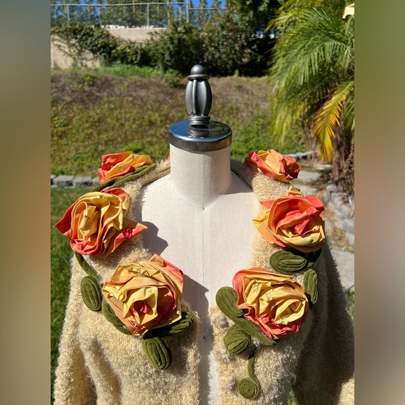 *RARE* Don Loper Short Sleeve Cardigan - Picture 2 of 5